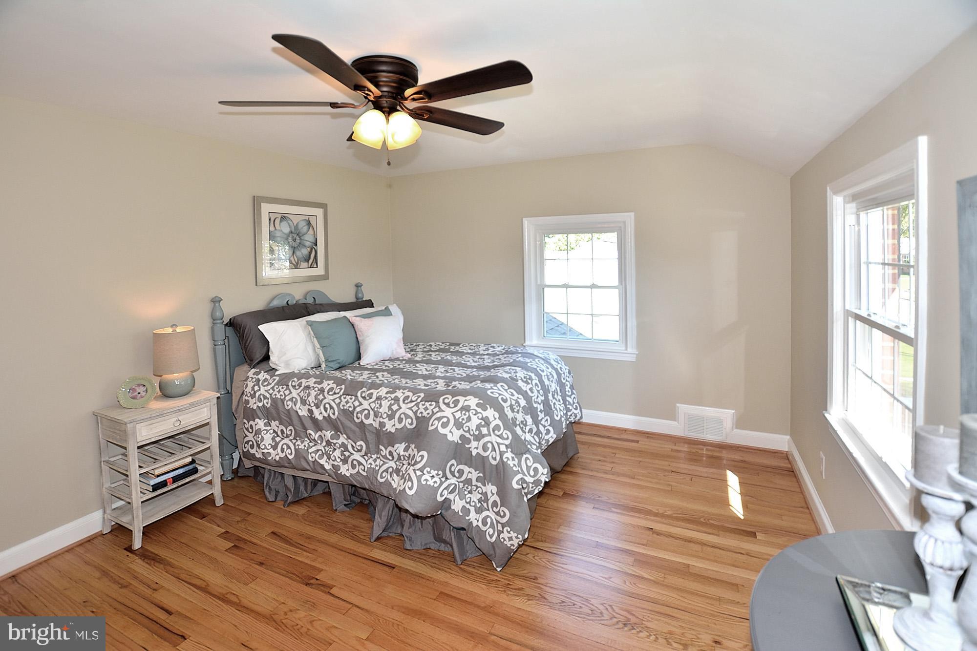 6012 Grayson Street Springfield, VA 22150 - Photo 15 of 26 Bedroom 1