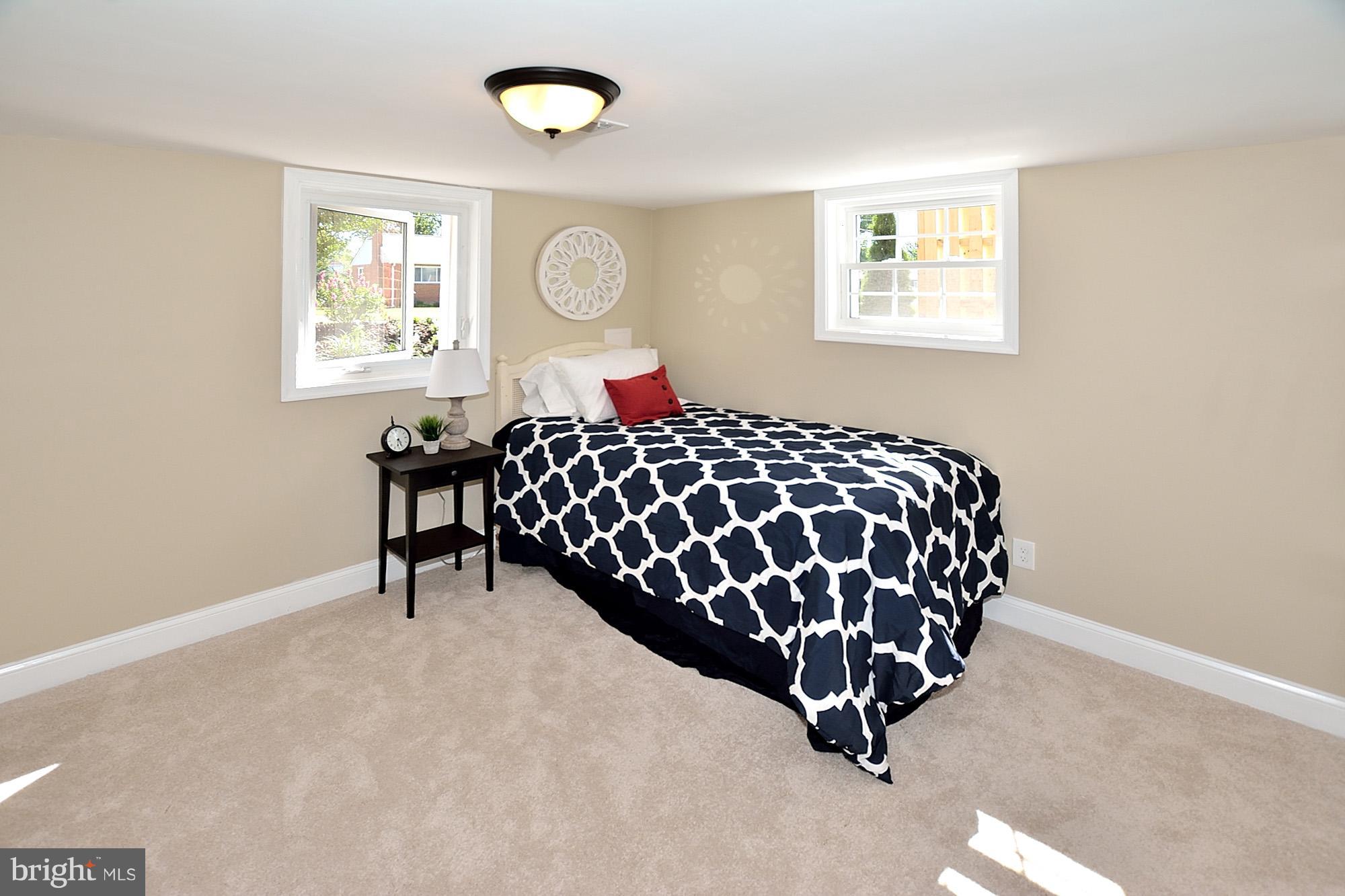 6012 Grayson Street Springfield, VA 22150 - Photo 20 of 26 Bedroom 5 with large closet & light