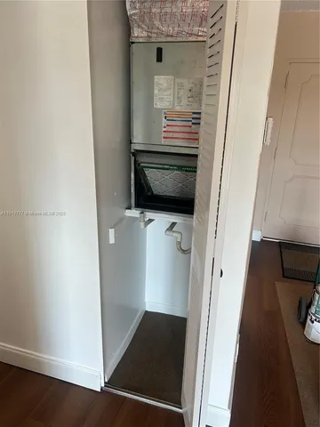 a view of a entryway