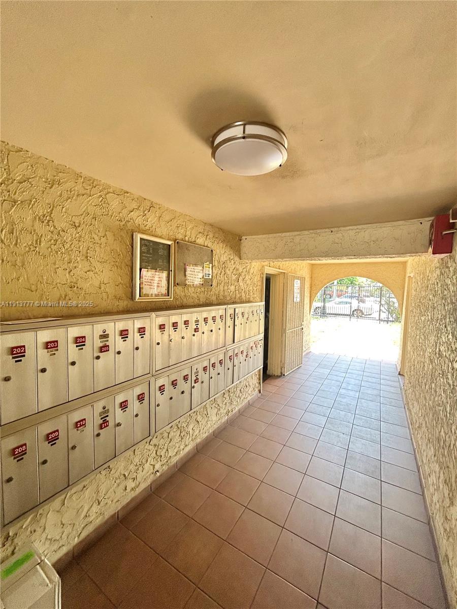1051 Southwest 1st Street, Unit 404 Miami, FL 33130 - Photo 36 of 37 a view of a entryway