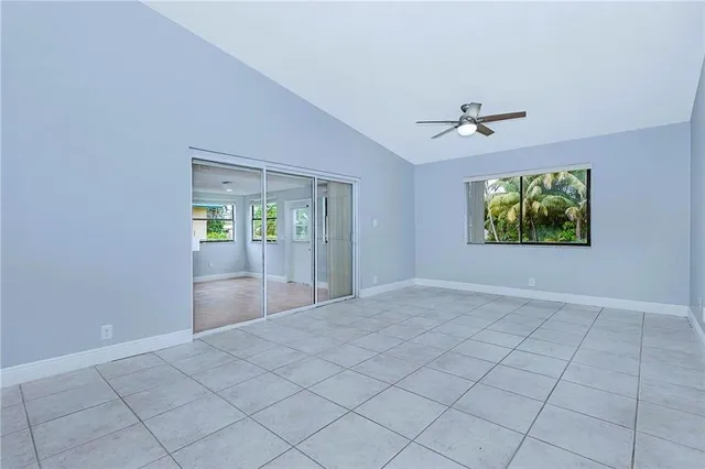 $3,495 | 740 Southwest 55th Avenue, Margate, FL 33068