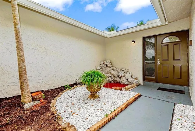 $3,495 | 740 Southwest 55th Avenue, Margate, FL 33068