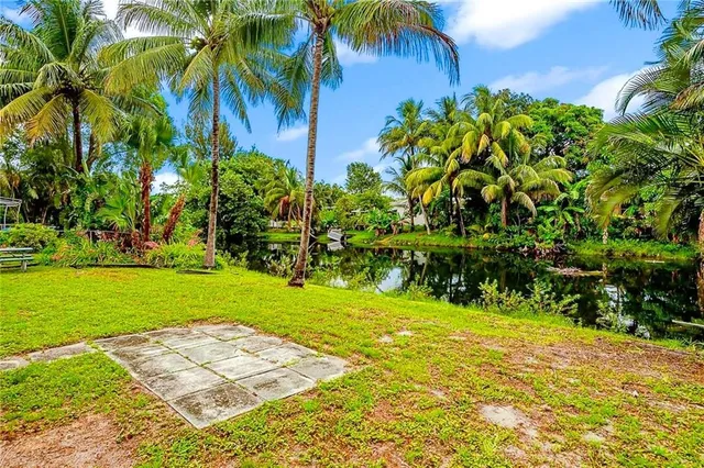 $3,495 | 740 Southwest 55th Avenue, Margate, FL 33068