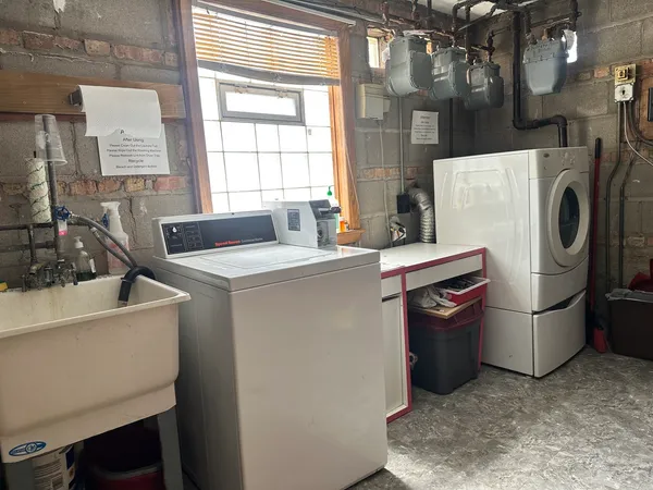 $1,300 | 3517 West 79th Street, Unit G, Chicago, IL 60652