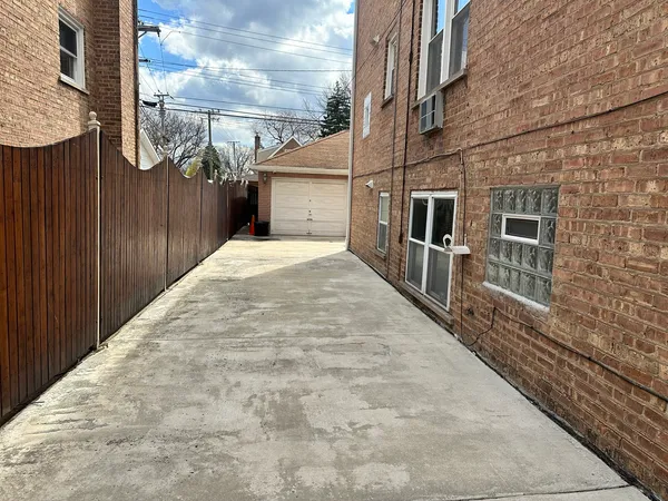 $1,300 | 3517 West 79th Street, Unit G, Chicago, IL 60652