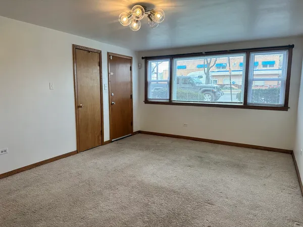 $1,300 | 3517 West 79th Street, Unit G, Chicago, IL 60652