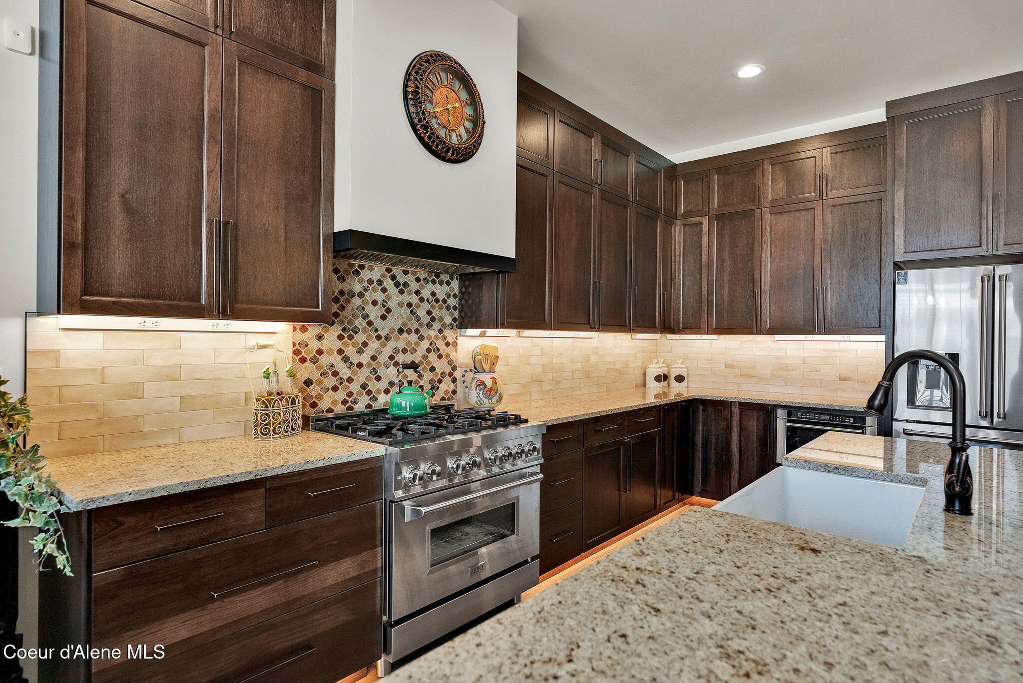 8108 West Splitrail Avenue Rathdrum, ID 83858 - Photo 13 of 66 Granite tops
