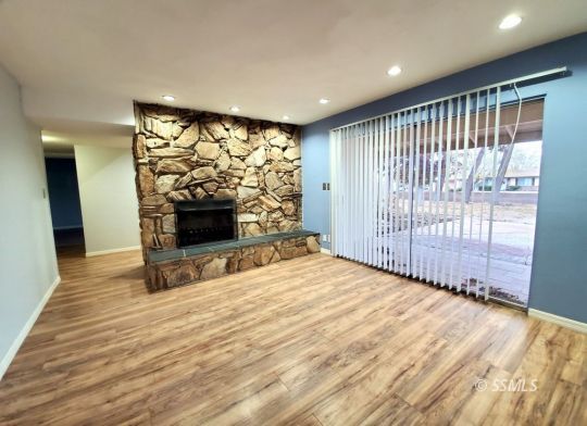 300 Mesquite Avenue Ridgecrest, CA 93555 - Photo 2 of 26 Gallery Image 2
