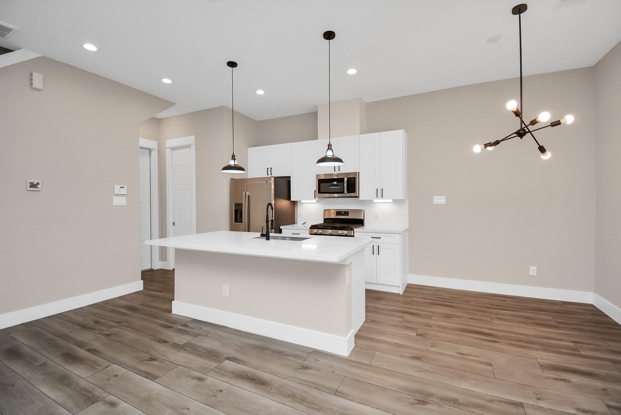1235 West Tidwell Road Houston, TX 77091 - Photo 8 of 27