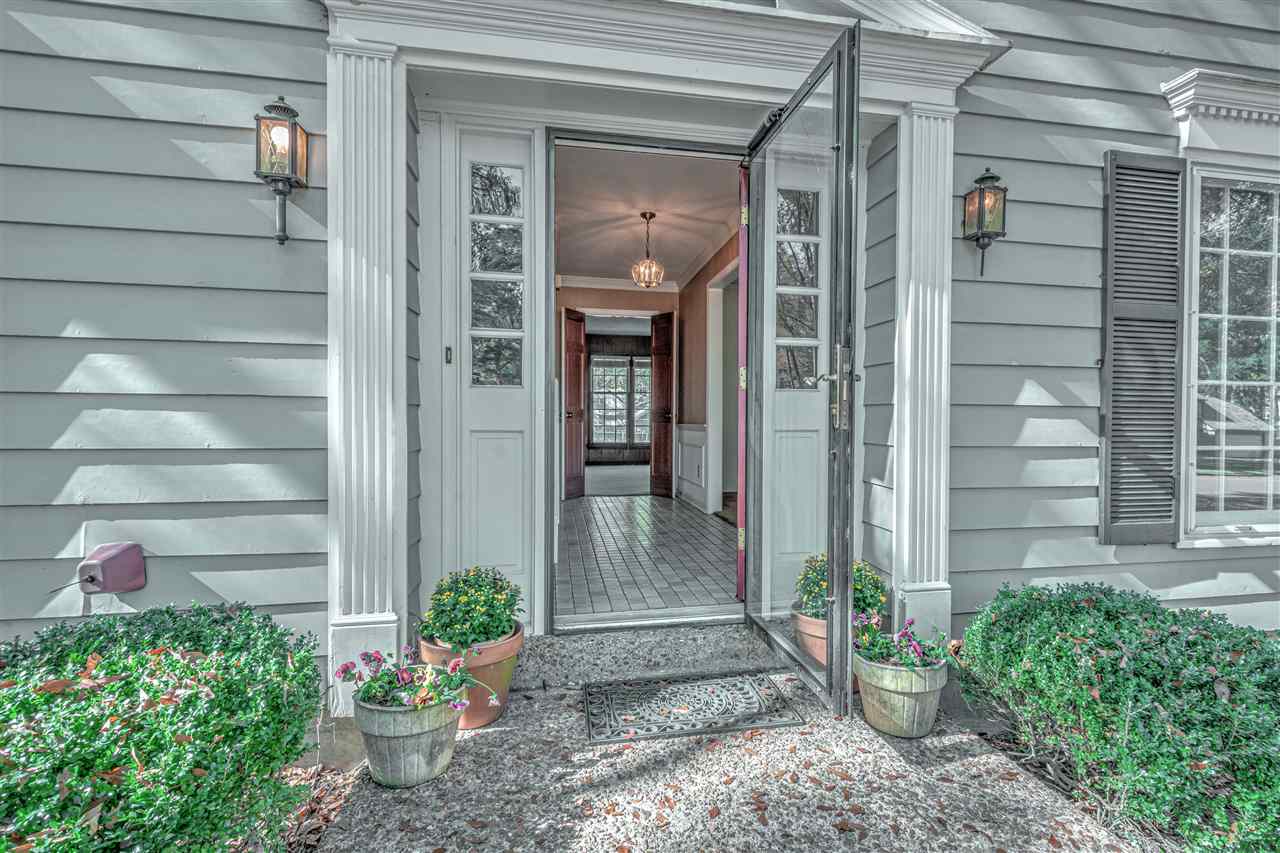 2015 Allenby Road Germantown, TN 38139 - Photo 1 of 25 Gallery Image 1
