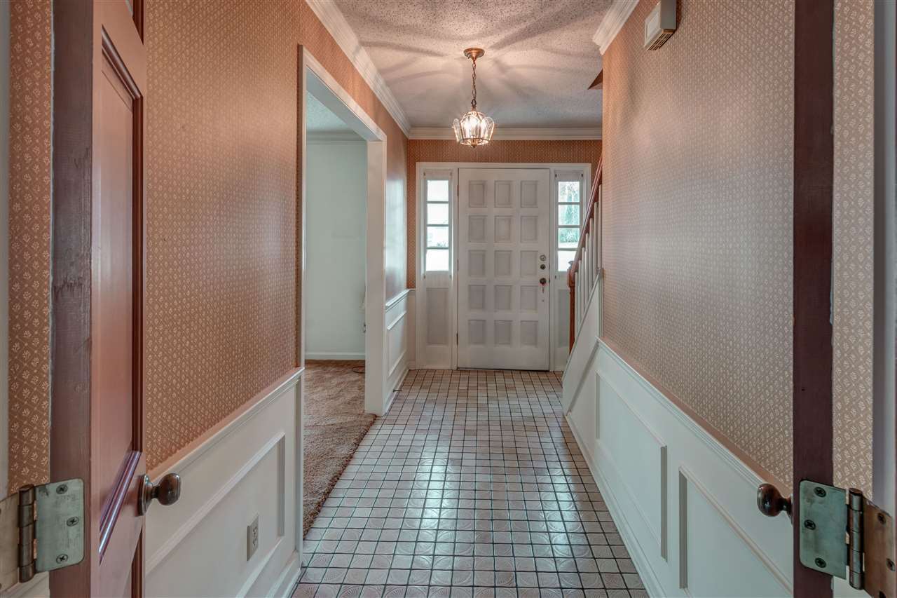 2015 Allenby Road Germantown, TN 38139 - Photo 4 of 25 Gallery Image 4