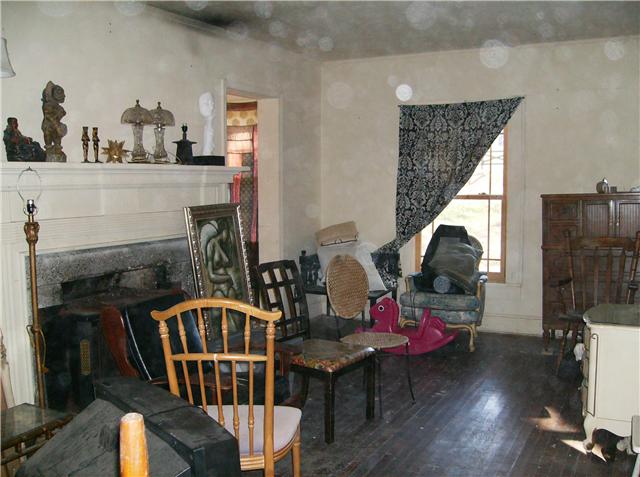 1246 Cochran Cemetery Road Lewisburg, TN 37091 - Photo 11 of 20 Master Bedroom is downstairs, has fireplace, full bath and large sitting area or dressing room with closet...