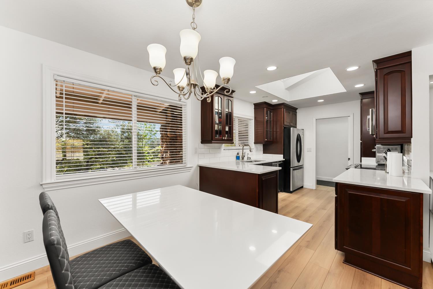 2801 Osborne Road Cameron Park, CA 95682 - Photo 5 of 37