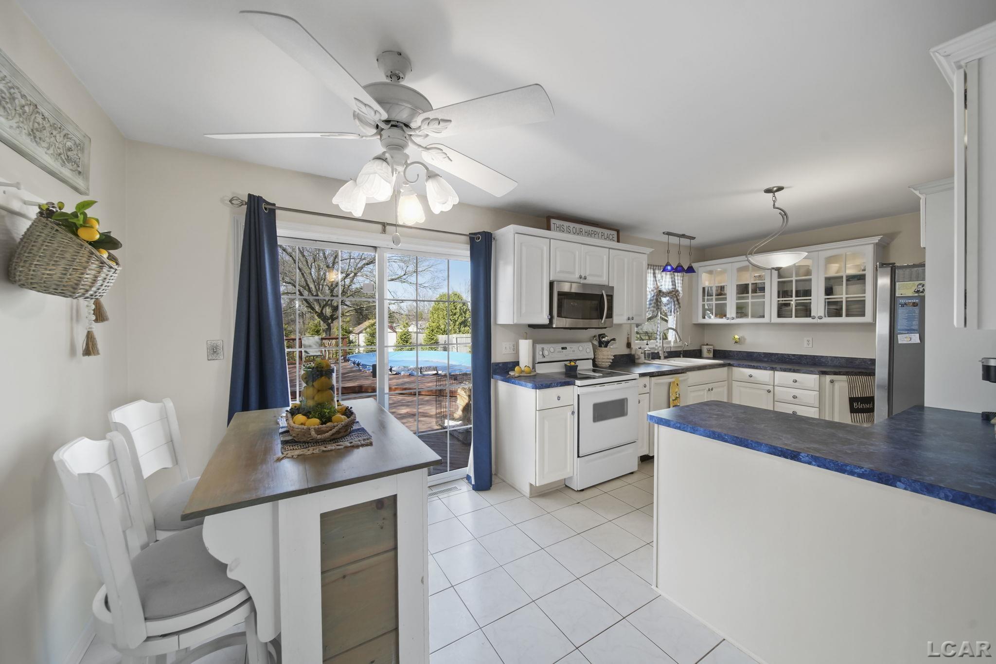 2600 Sutton Road Adrian, MI 49221 - Photo 11 of 46 50171523-6296bf6c-12da-4c2a-afcb-2bc2032c3e32.JPG