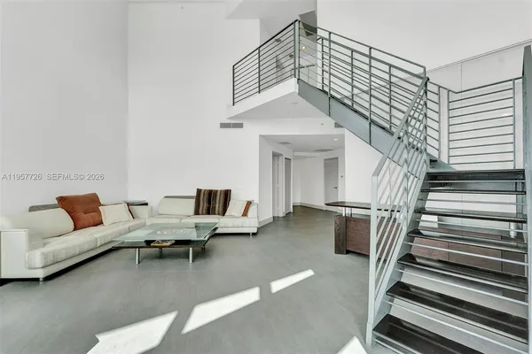 $7,950 | 60 Southwest 13th Street, Unit 3400, Miami, FL 33130