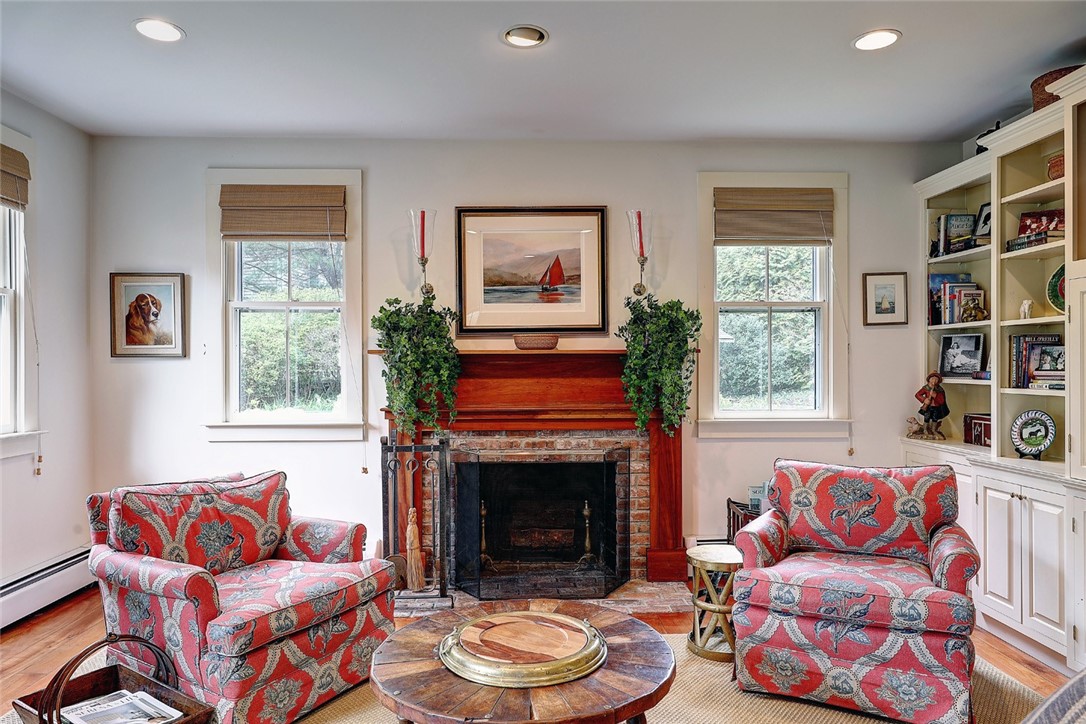 13 Alfred Drowne Road Barrington, RI 02806 - Photo 11 of 39