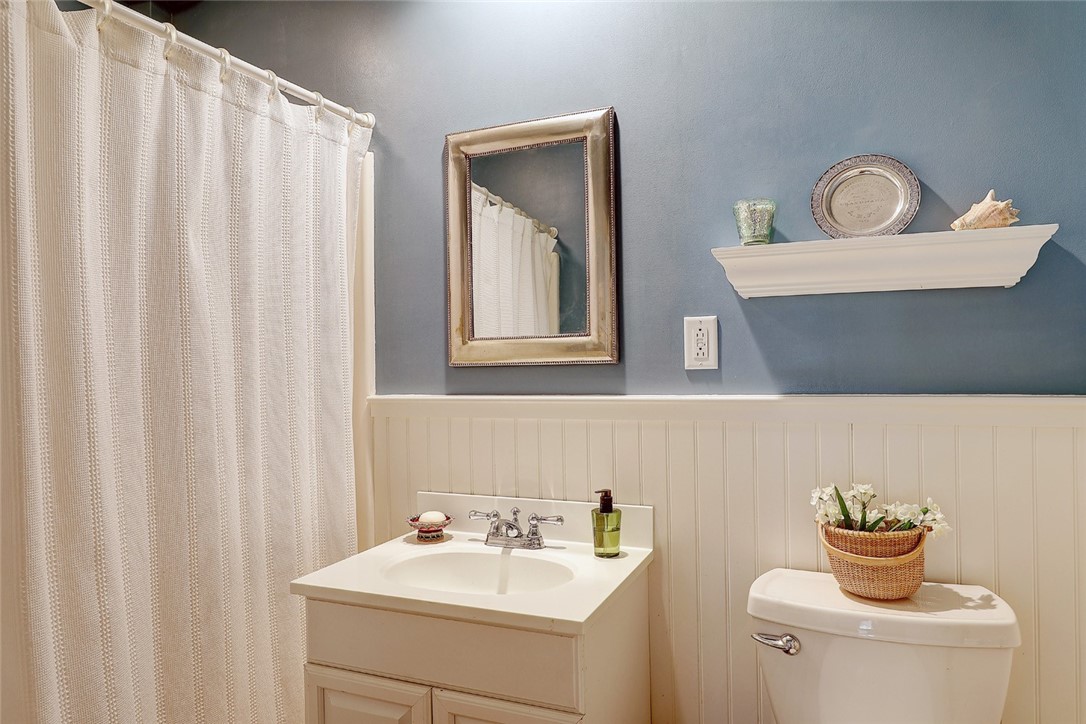 13 Alfred Drowne Road Barrington, RI 02806 - Photo 18 of 39