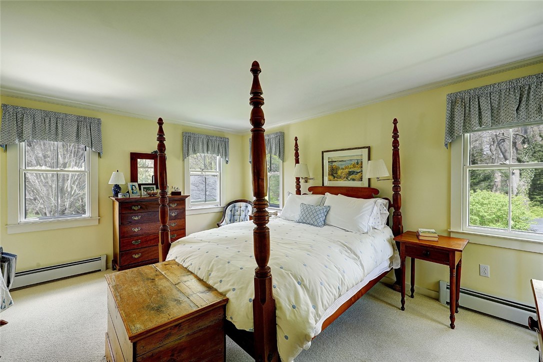 13 Alfred Drowne Road Barrington, RI 02806 - Photo 21 of 39