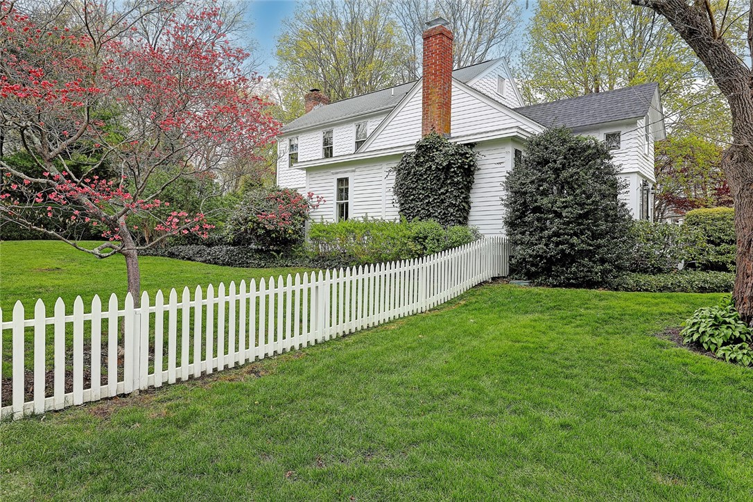 13 Alfred Drowne Road Barrington, RI 02806 - Photo 29 of 39