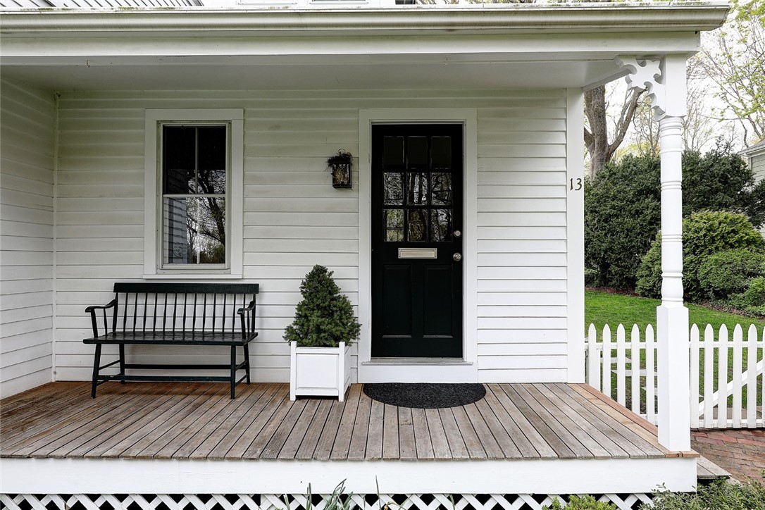 13 Alfred Drowne Road Barrington, RI 02806 - Photo 33 of 39