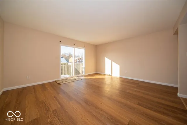 $184,500 | 8444 Hague Road, Unit 20, Indianapolis, IN 46256