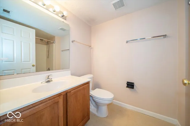 $184,500 | 8444 Hague Road, Unit 20, Indianapolis, IN 46256