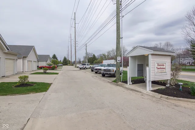 $184,500 | 8444 Hague Road, Unit 20, Indianapolis, IN 46256