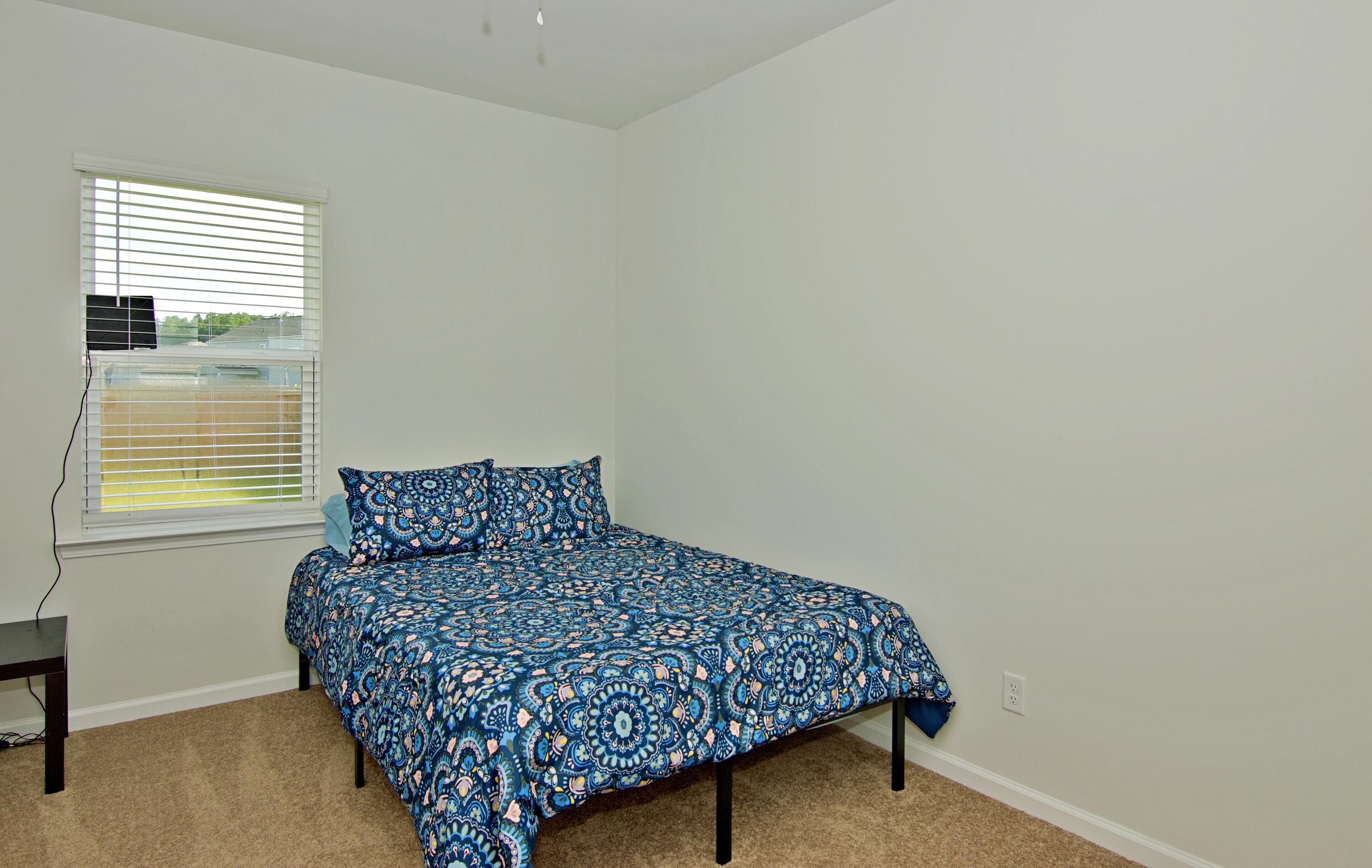135 Hayworth Road Summerville, SC 29486 - Photo 19 of 43 42