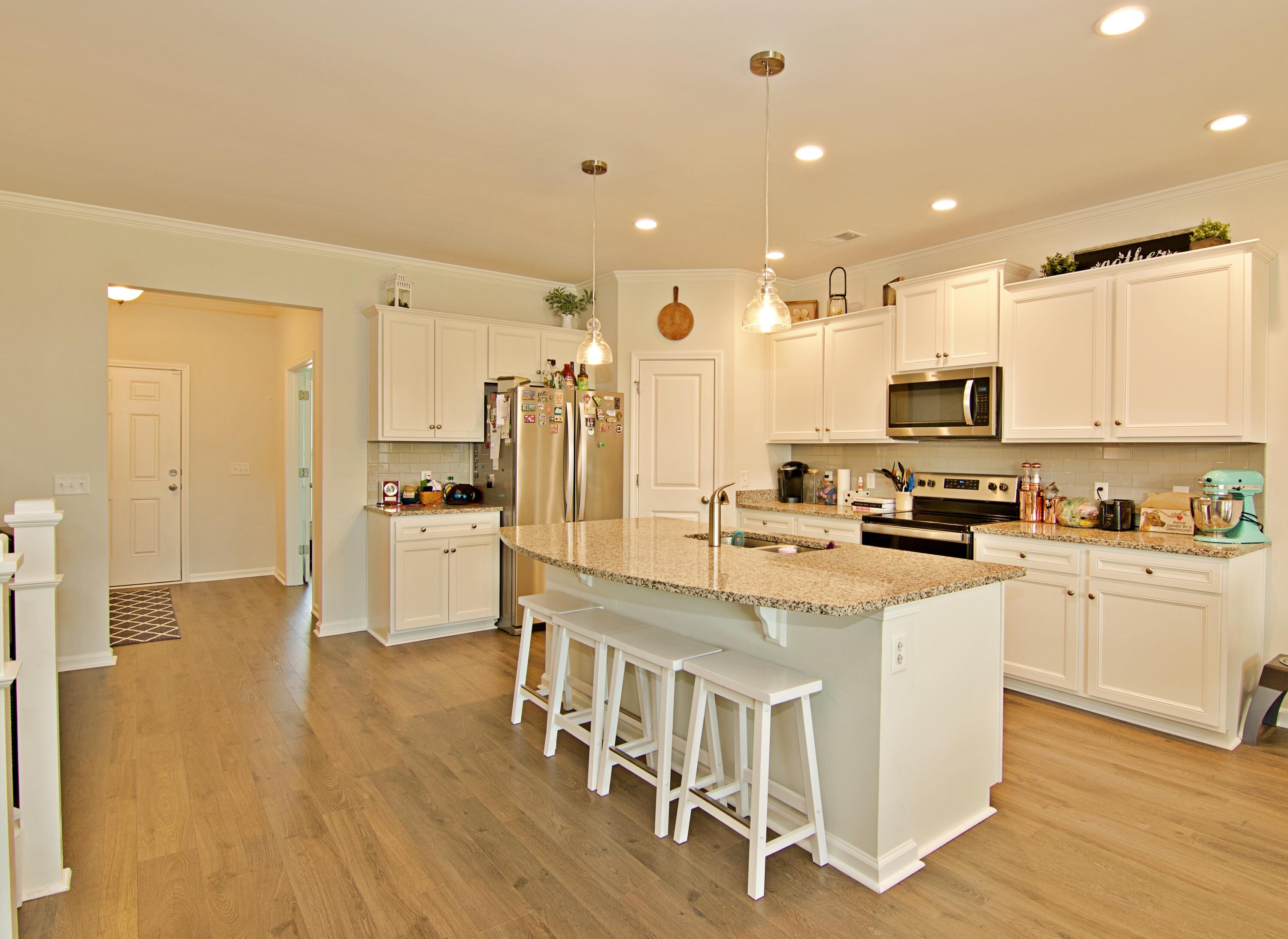 135 Hayworth Road Summerville, SC 29486 - Photo 5 of 43 20