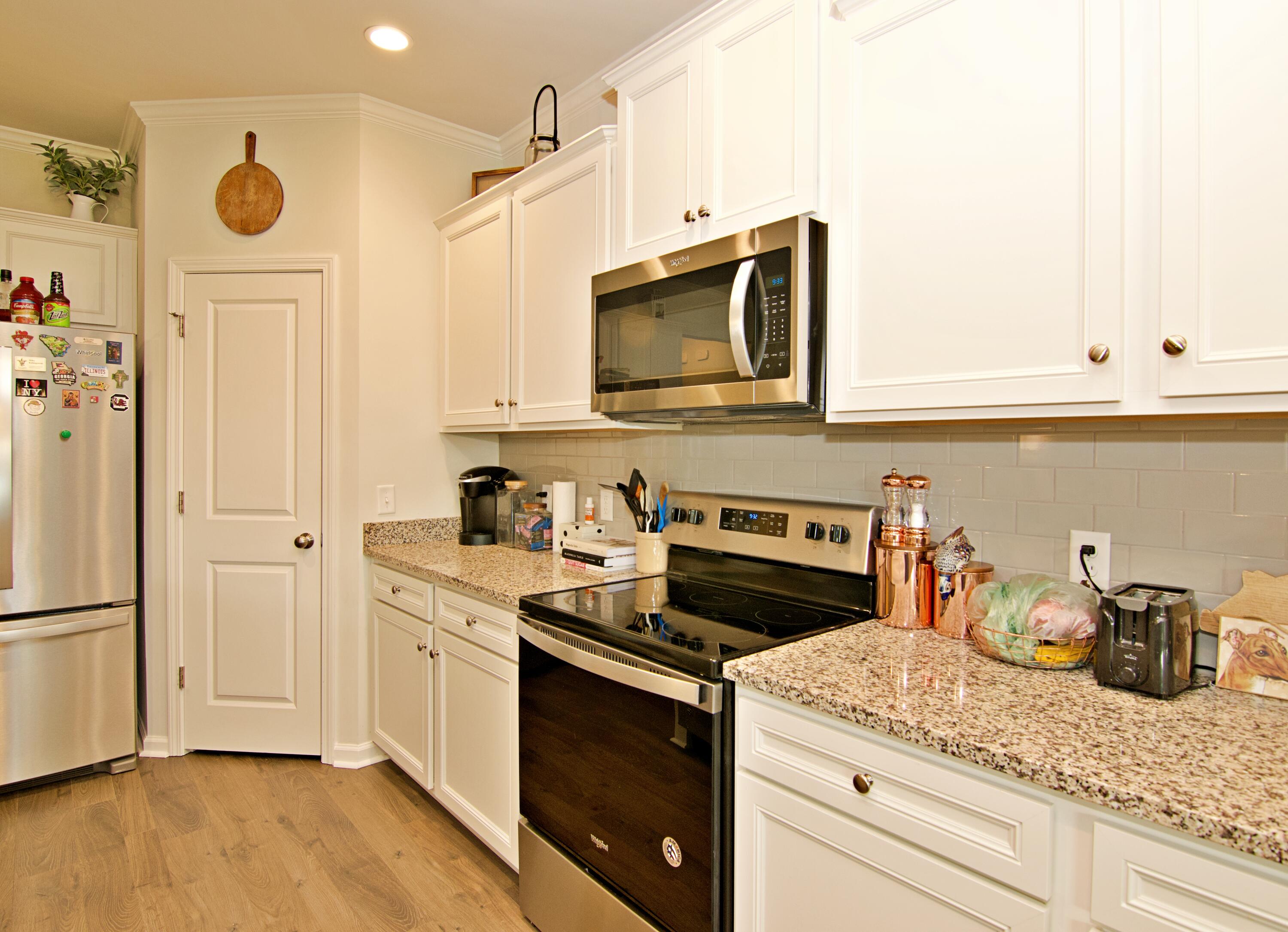 135 Hayworth Road Summerville, SC 29486 - Photo 8 of 43 26