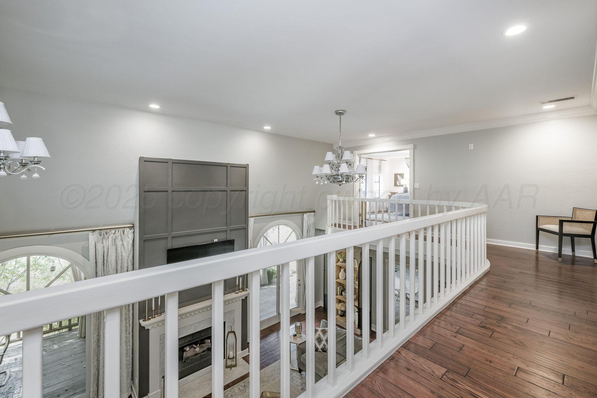 170 Dolphin Terrace Amarillo, TX 79118 - Photo 22 of 56 Upstairs Landing