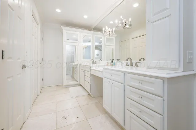 $1,290,000 | 170 Dolphin Terrace, Amarillo, TX 79118