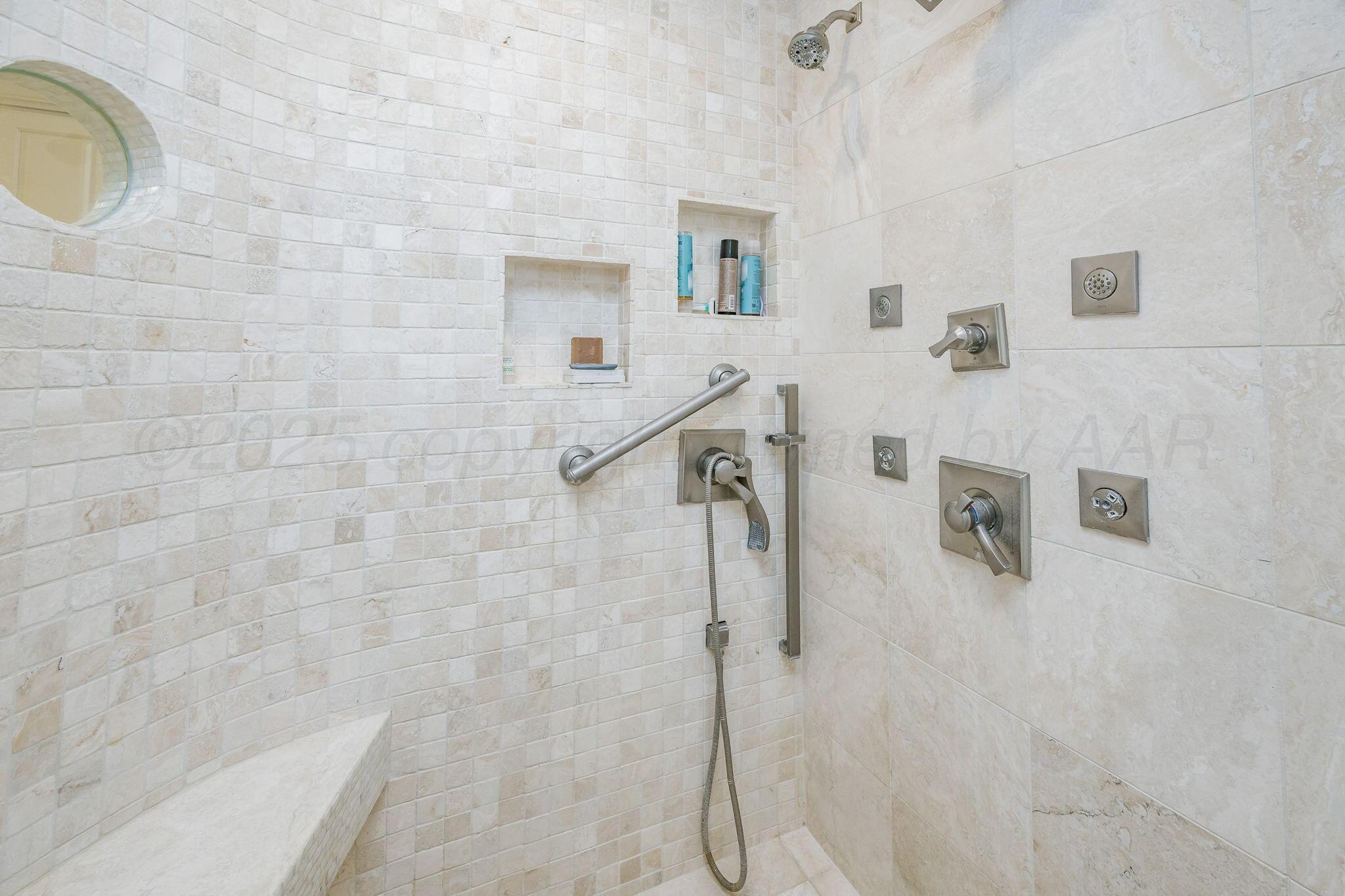 170 Dolphin Terrace Amarillo, TX 79118 - Photo 29 of 56 a bathroom with a shower