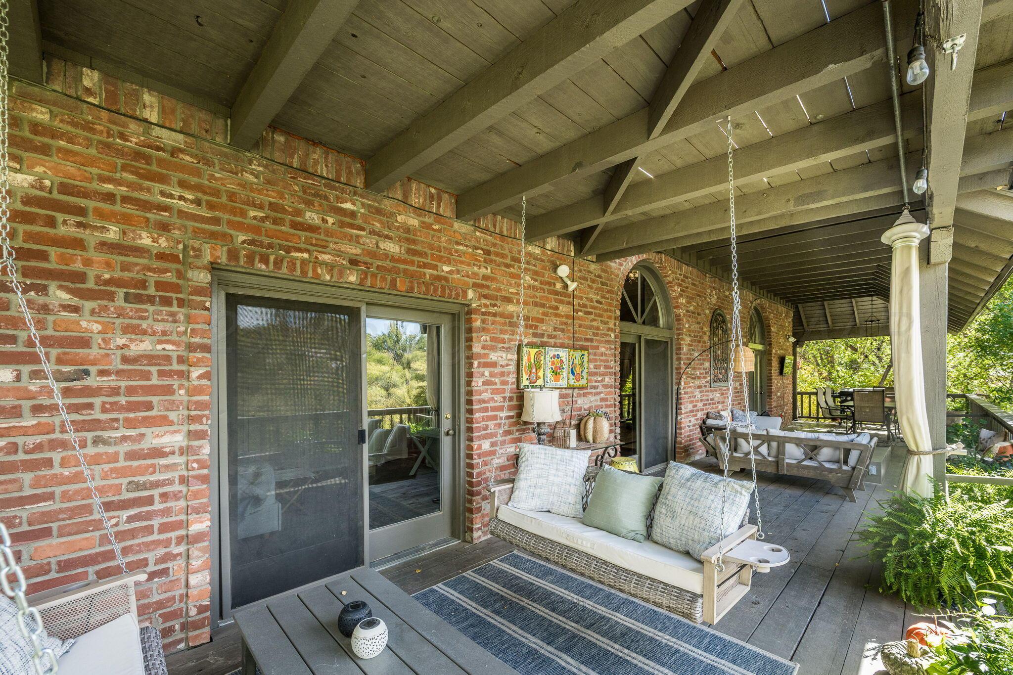 170 Dolphin Terrace Amarillo, TX 79118 - Photo 41 of 56 a view of a patio with couches and potted plant