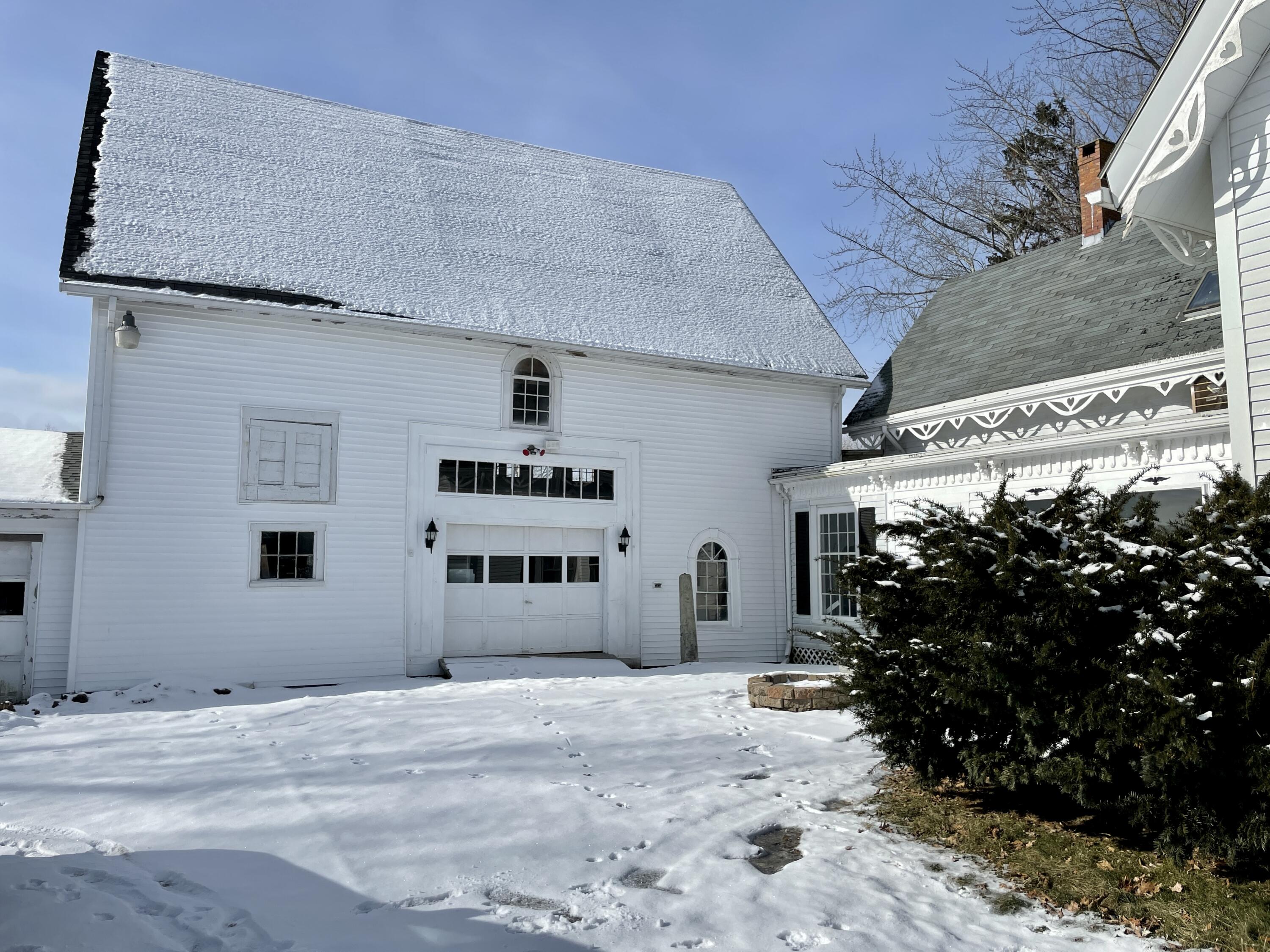 523 Friendship Road Waldoboro, ME 04572 - Photo 4 of 52 IMG_1765
