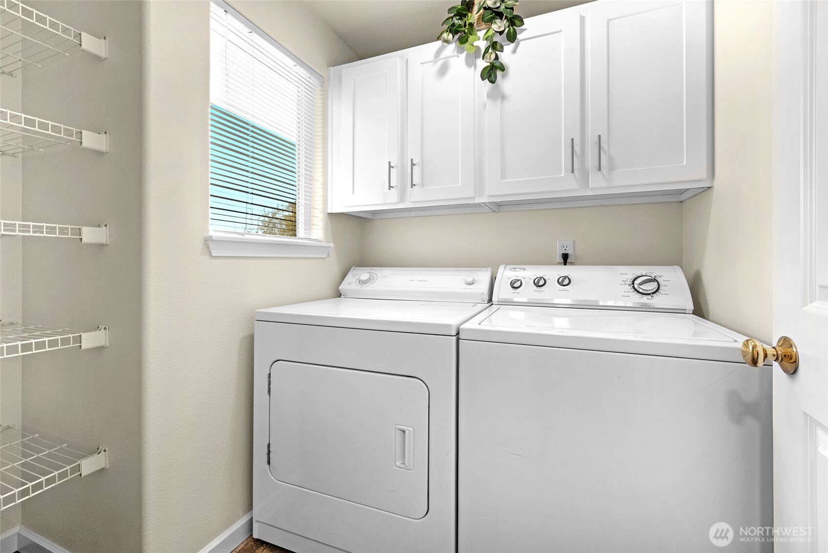 4714 Northeast 18th Place, Unit A Renton, WA 98059 - Photo 33 of 38