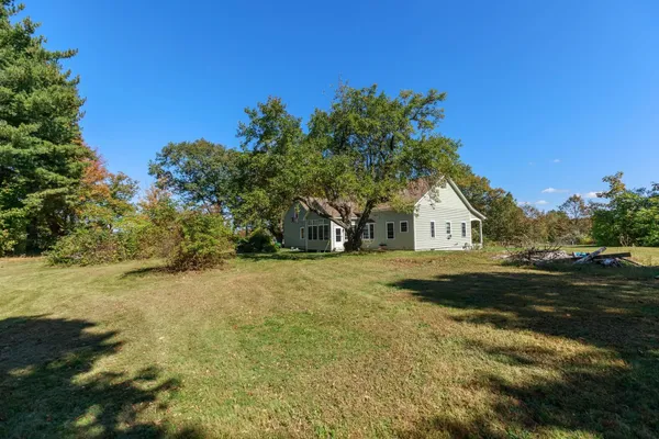 $579,900 | 5 Ashby Road, New Ipswich, NH 03071