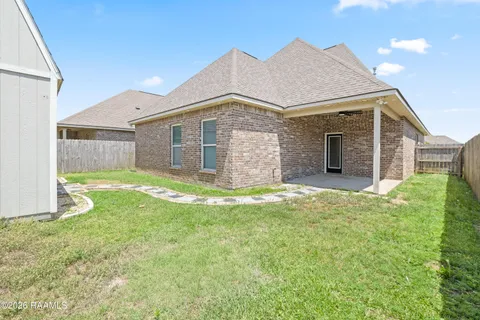 $318,000 | 202 Caillou Grove Road, Youngsville, LA 70592