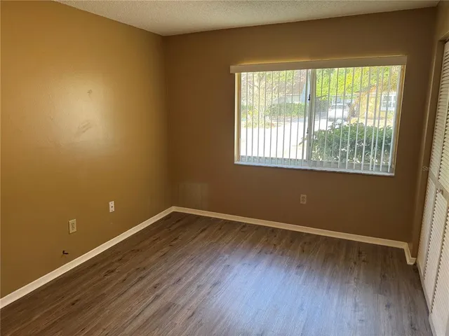 $1,950 | 3433 Laurel Dale Drive, Tampa, FL 33618