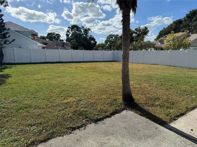 $1,950 | 3433 Laurel Dale Drive, Tampa, FL 33618