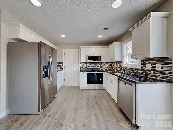 $2,175 | 2006 Proverbs Court, Monroe, NC 28110