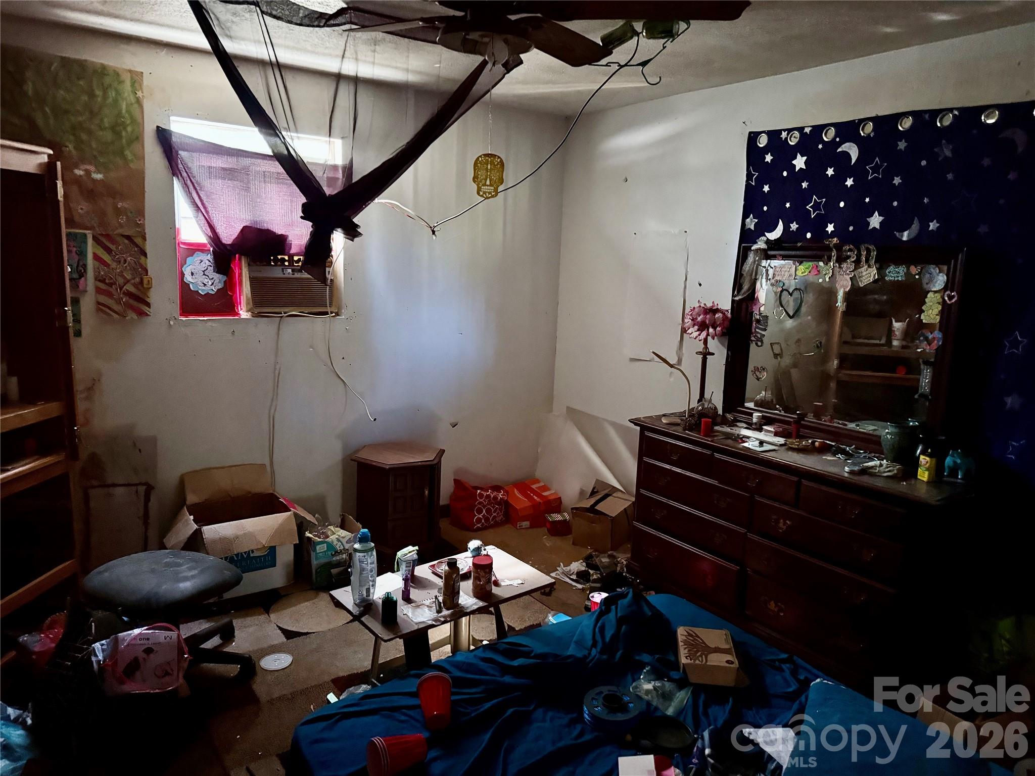 229 Kelsey Lane Rutherfordton, NC 28139 - Photo 23 of 25 a living room filled with furniture