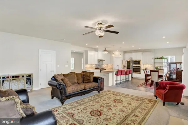 $670,000 | 100 Grayhawk Way South, Mechanicsburg, PA 17050