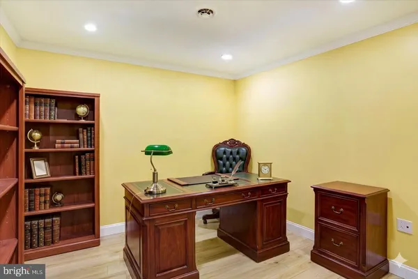 $670,000 | 100 Grayhawk Way South, Mechanicsburg, PA 17050