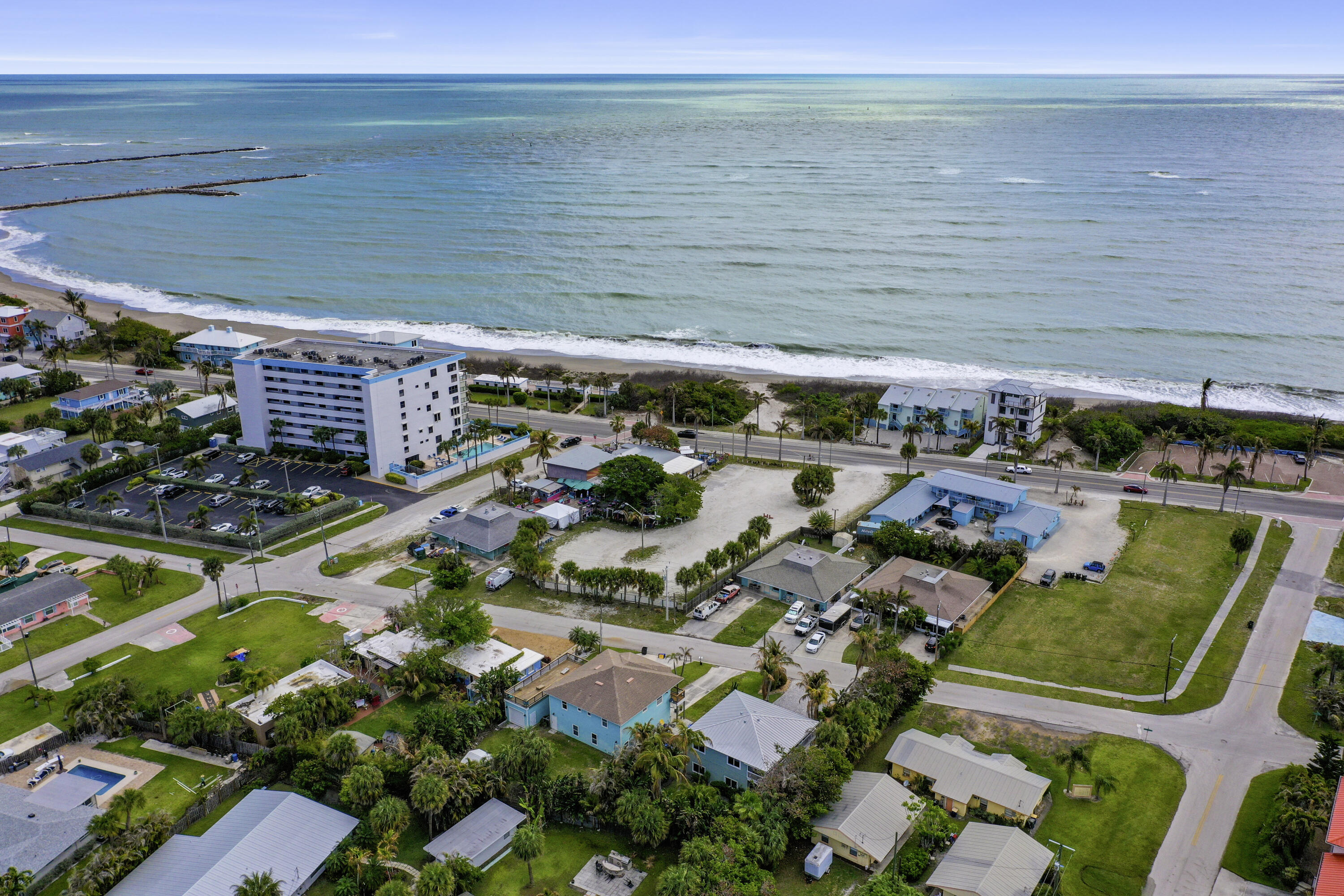 413 Hernando Street Fort Pierce, FL 34949 - Photo 41 of 43 a view of a city