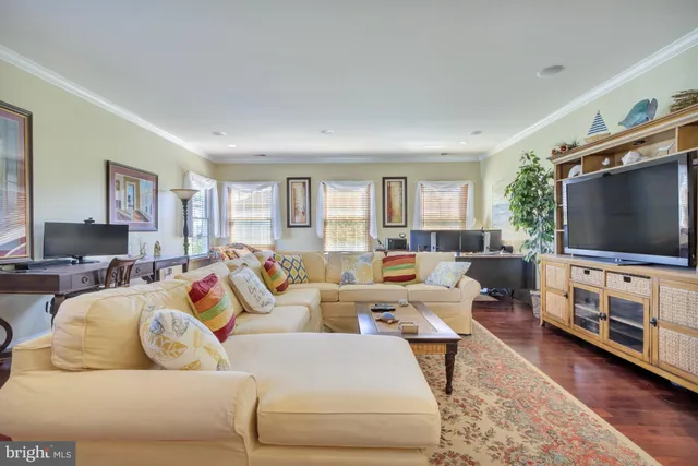 $899,500 | 30923 Sea Breeze Lane, Ocean View, DE 19970