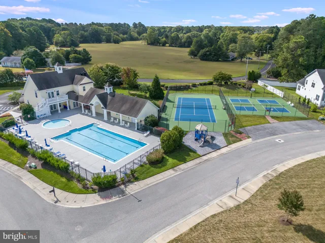 $899,500 | 30923 Sea Breeze Lane, Ocean View, DE 19970