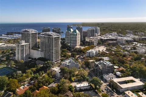 $2,150,000 | 3156 Southwest 27th Avenue, Unit 305, Coconut Grove, FL 33133