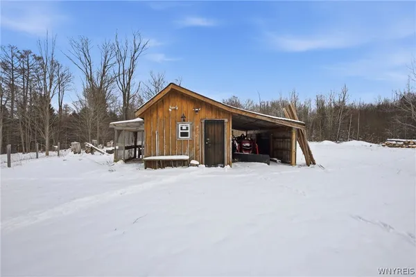 $249,900 | 4704 Townline Road, Yorkshire, NY 14042