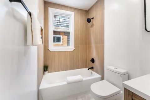 $829,000 | 171 Summit Avenue, Jersey City, NJ 07304